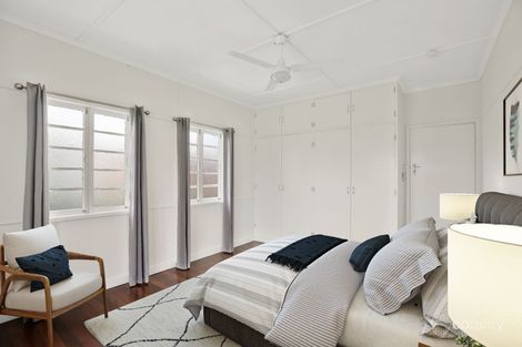 Property photo of 41 Henderson Road Deagon QLD 4017