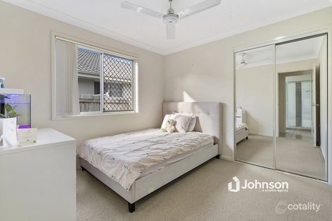 Property photo of 22 Hadrian Crescent Pacific Pines QLD 4211