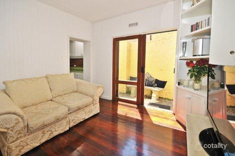 Property photo of 8 Napier Place South Melbourne VIC 3205