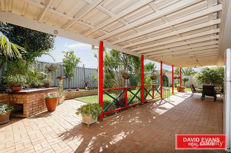 8 Tenby Cl, Merriwa, WA 6030