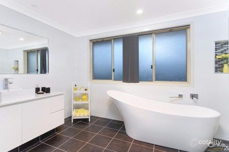 Property photo of 24 Baron Close Kings Langley NSW 2147