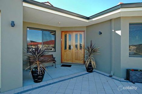 Property photo of 37 Kippilaw Loop Carramar WA 6031