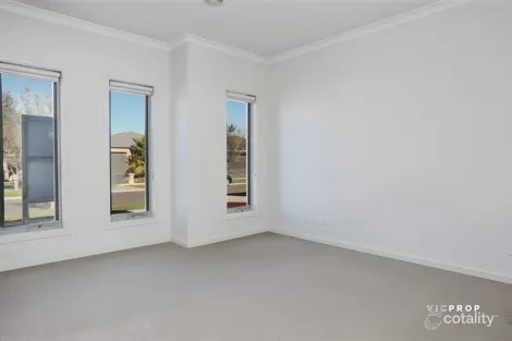 Property photo of 20 Rivulet Drive Point Cook VIC 3030