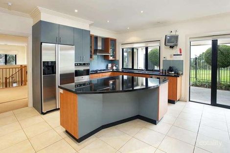 Property photo of 24 Matisse Drive Templestowe VIC 3106
