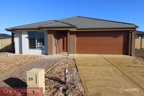 39 Winscombe Rd, Werribee, VIC 3030