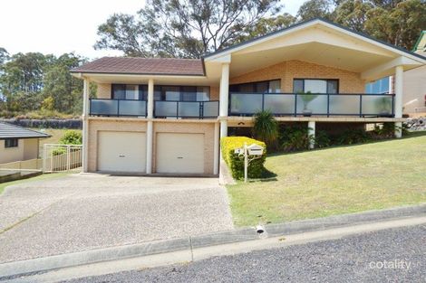 4 Salmon Cct, South West Rocks, NSW 2431