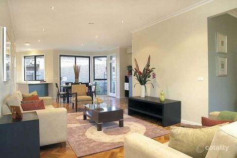 Property photo of 36 Jacqueline Road Mount Waverley VIC 3149