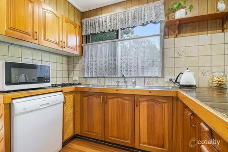 Property photo of 14 Golden Grove Glen Waverley VIC 3150