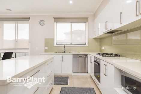 Property photo of 2 Selo Mews Dandenong VIC 3175