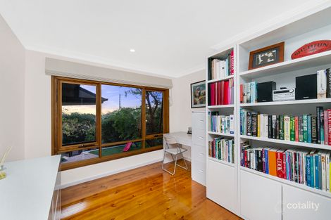 Property photo of 5 Hamelin Crescent Narrabundah ACT 2604