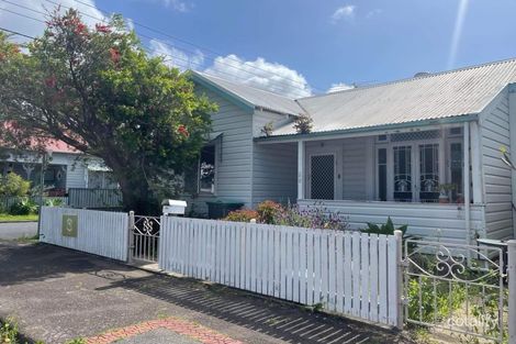 29 Dent St, Islington, NSW 2296