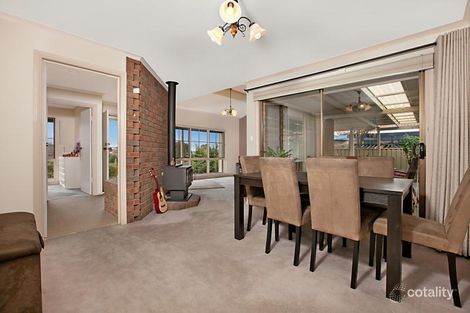 Property photo of 27 Quinvale Road Hallett Cove SA 5158