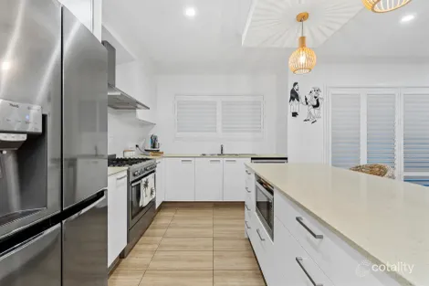 Property photo of 31 Belconnen Drive Pimpama QLD 4209