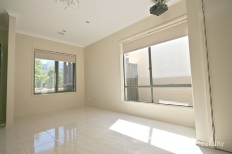 Property photo of 19 Furlong Street Craigieburn VIC 3064