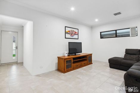 Property photo of 21 Charnwood Grove Hilbert WA 6112