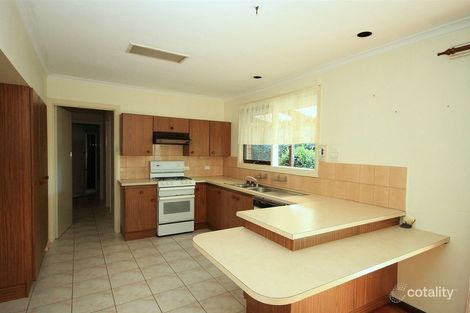 Property photo of 20 Glencoe Grove Dandenong North VIC 3175