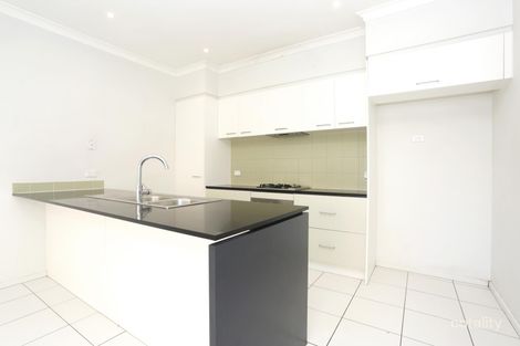 Property photo of 28 Waterlily Drive Epping VIC 3076