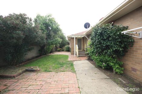 Property photo of 1 Hoctor Close Gladstone Park VIC 3043