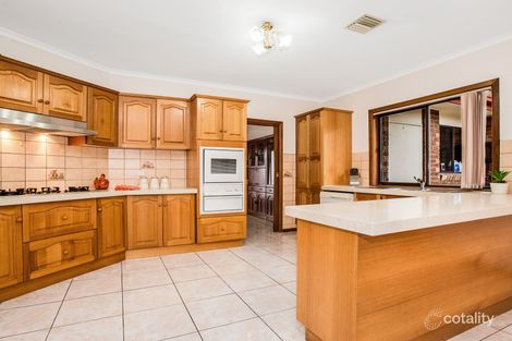 Property photo of 2 Manston Way Fawkner VIC 3060