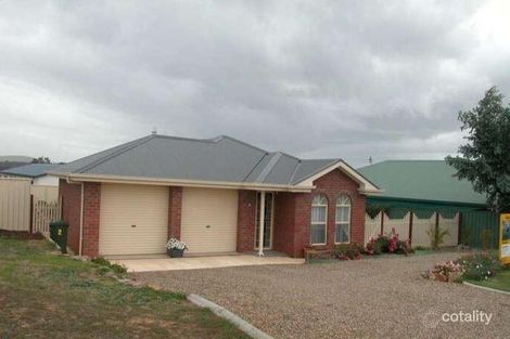 Property photo of 2 Hicks Court Hayborough SA 5211