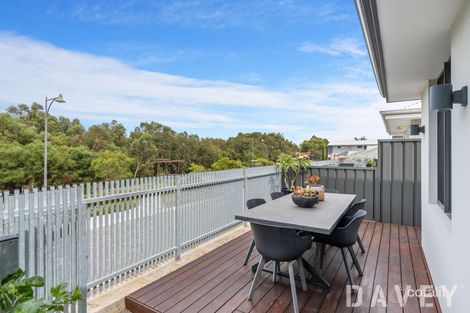 Property photo of 31 Cosimo Drive Woodvale WA 6026