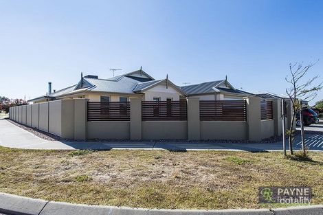 Property photo of 8 Swanbourne Avenue Secret Harbour WA 6173