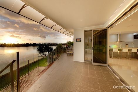 Property photo of 2/1 Washington Court Varsity Lakes QLD 4227