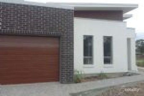 Property photo of 5 Serpentine Close Fitzgibbon QLD 4018