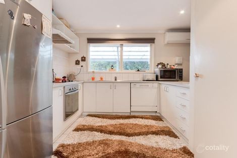Property photo of 3 Maplewood Court Carrum Downs VIC 3201
