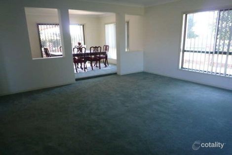 Property photo of 62 Franquin Crescent Kuraby QLD 4112
