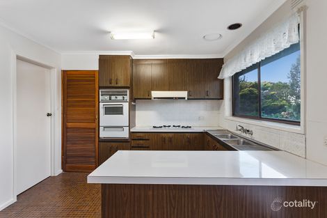 Property photo of 2 Christina Court Avondale Heights VIC 3034