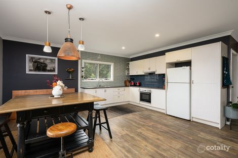 Property photo of 16 Daisy Place Worrigee NSW 2540