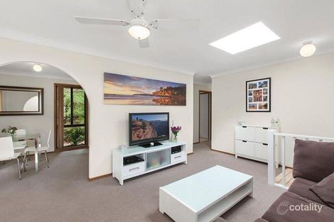 Property photo of 3 Cudgee Close Green Point NSW 2251