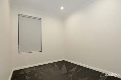 Property photo of 16A Dwyer Crescent Gosnells WA 6110