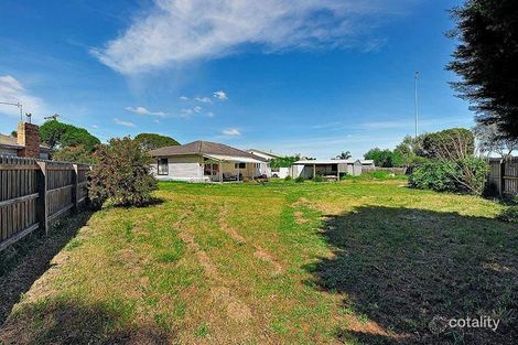 Property photo of 4 Staples Court Hadfield VIC 3046