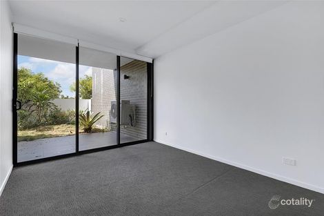 Property photo of 2/16-24 Lower Clifton Terrace Red Hill QLD 4059