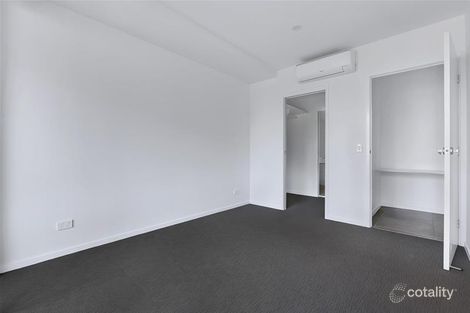 Property photo of 2/16-24 Lower Clifton Terrace Red Hill QLD 4059