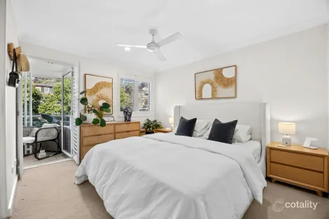 Property photo of 9/4 Campbell Parade Manly Vale NSW 2093