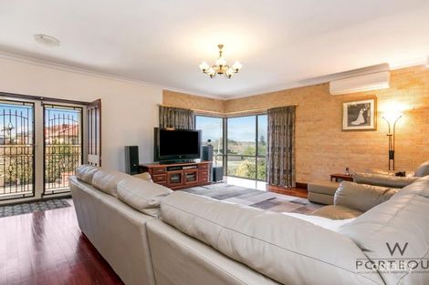 Property photo of 14 Birdwood Road Melville WA 6156