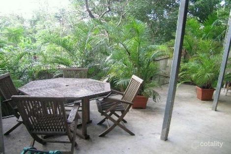 Property photo of 3/33 Simpsons Road Bardon QLD 4065