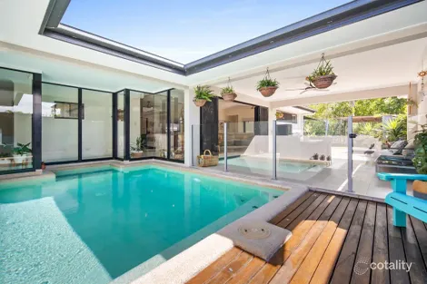 13 ICEFIRE QY, TRINITY PARK, QLD 4879