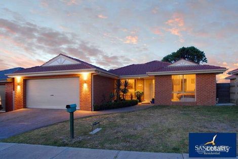 Property photo of 32 Postregna Way Skye VIC 3977