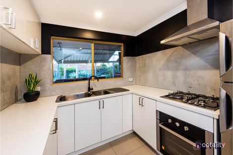 Property photo of 2 Ham Close Beldon WA 6027
