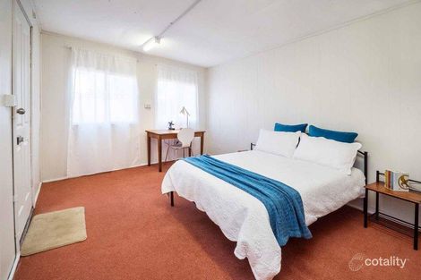 Property photo of 26 Gal Crescent Moorebank NSW 2170