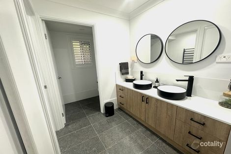 Property photo of 33 Tinaroo Place Tewantin QLD 4565