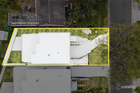 Property photo of 40 Outlook Drive Figtree NSW 2525