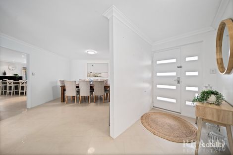 Property photo of 22 Troubridge Retreat Ocean Reef WA 6027