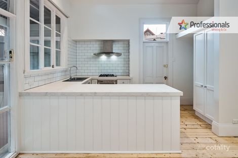 122 Bellair St, Kensington, VIC 3031