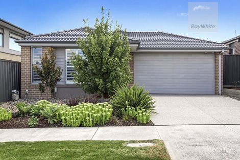 Property photo of 28 Frontier Avenue Greenvale VIC 3059
