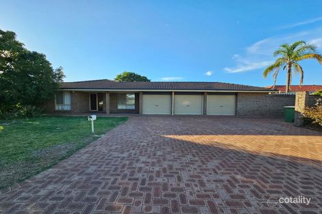 Property photo of 4 Curran Place Leeming WA 6149